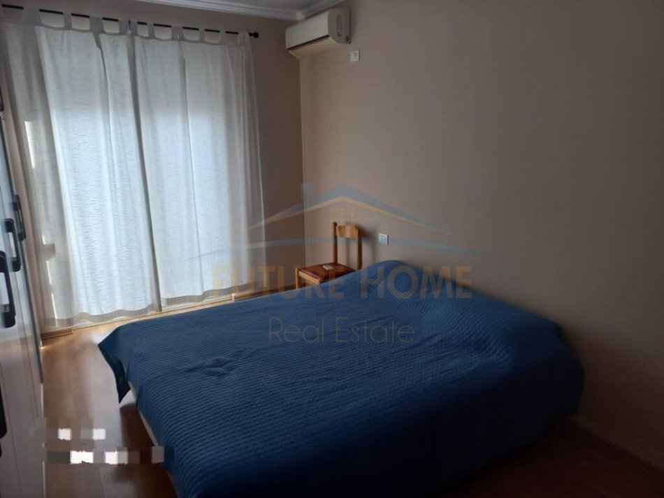 Qera, Apartament 2+1+Post Parkimi, Kompleksi Kontakt, Tirane