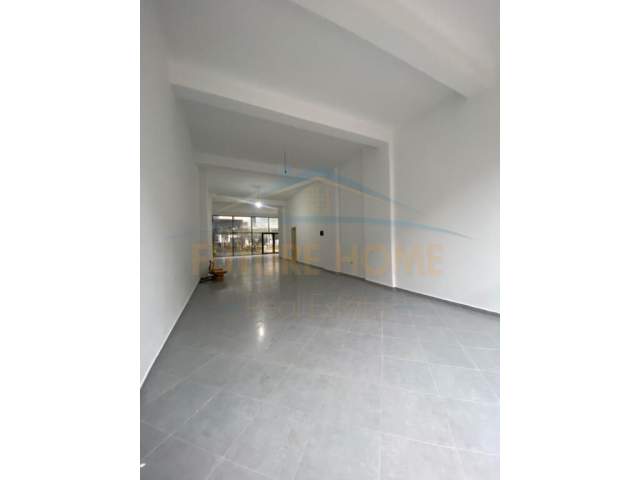Tirane, jap me qera ambjent biznesi Kati 0, 119 m² 1.500 Euro (Rruga e Kavajes)