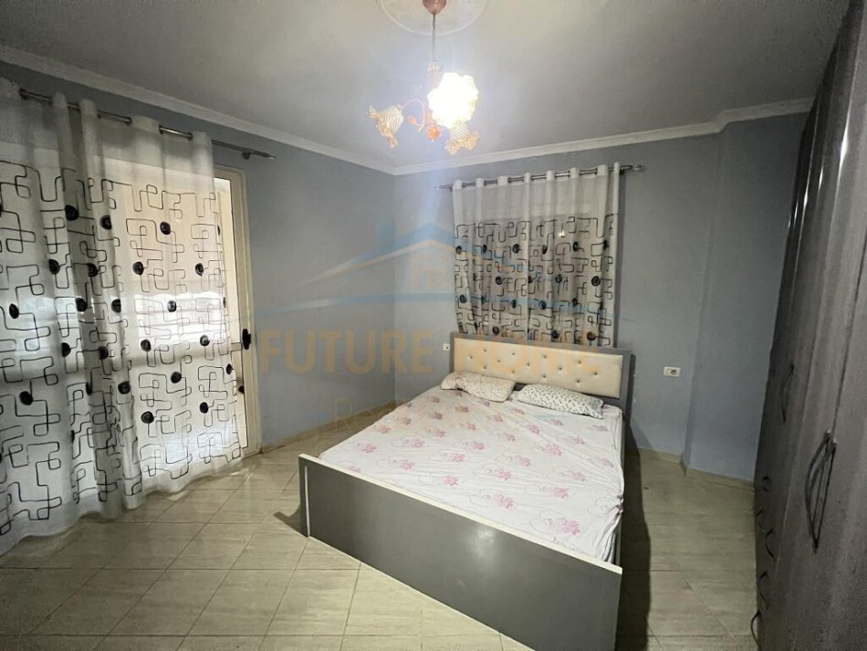 Tirane, jepet me qera apartament 1+1 Kati 6, 70 m² 380 € (Kompleksi Molla, Unaza e Re)