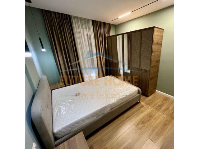 Tirane, jepet me qera apartament 1+1+A+BLK Kati 3, 71 m² 700 Euro (TEG)