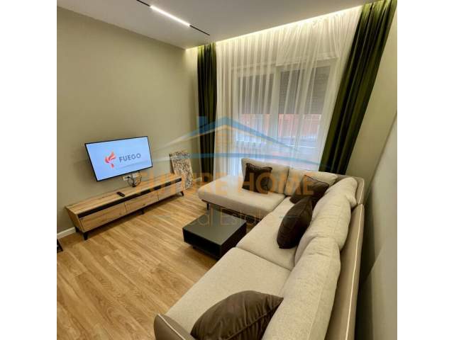 Tirane, jepet me qera apartament 1+1+A+BLK Kati 3, 71 m² 700 Euro (TEG)