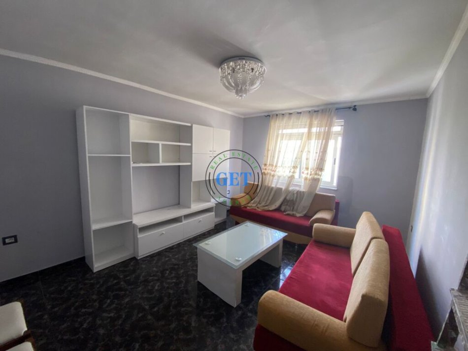 Qira, Apartament 1+1, Prane Shkolles "Eftali Koci", Durres