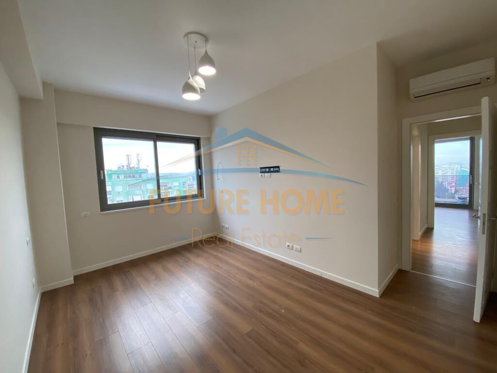 SHITET APARTAMENT 2+1 BLLOK TIRANE