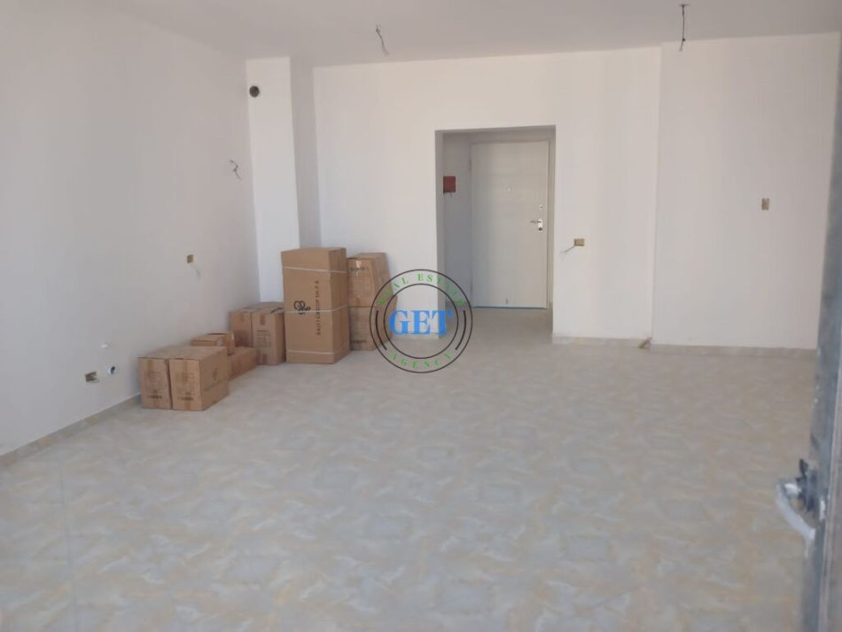 SHITET, APARTAMENT 2+1, TEK 27-KATESHI, NE VOLLGA, DURRES