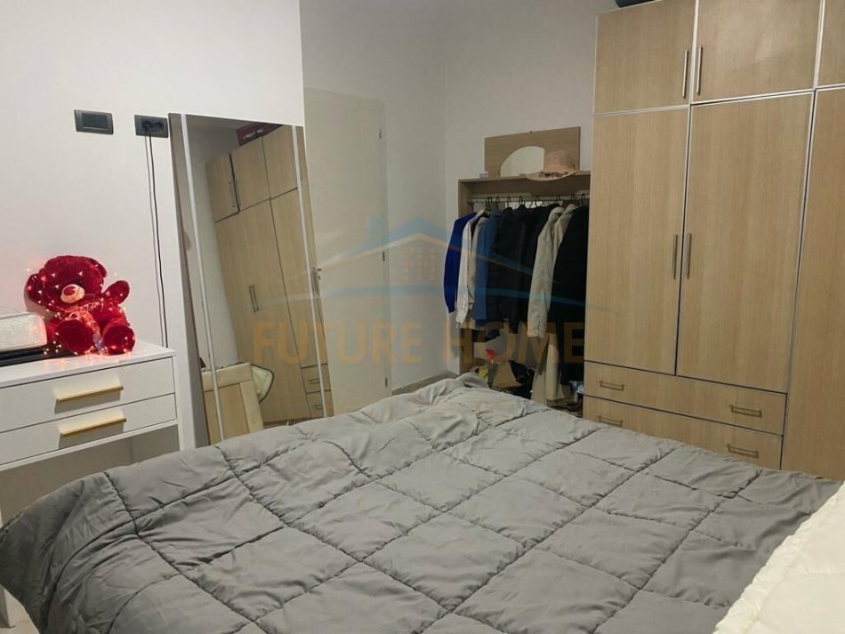 Tirane, shitet apartament 1+1 Kati 1, 70 m² 74.500 € (Restorant Deliut)