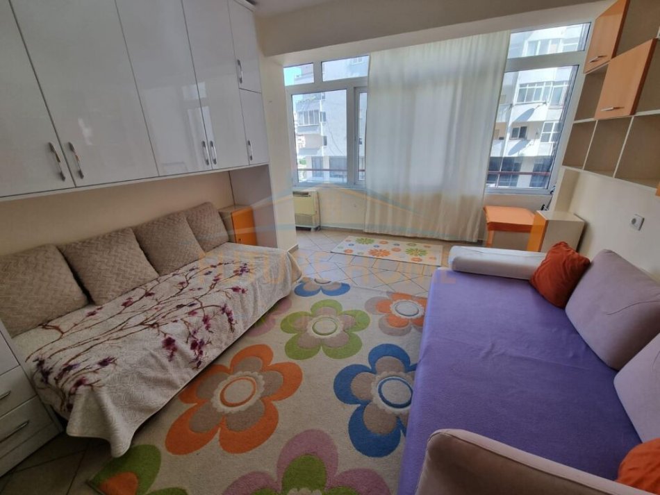 Shitet Apartament 1+1 , Vollga, Durres