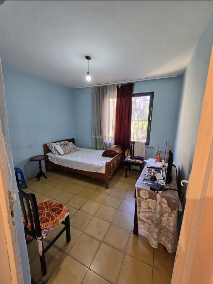 Apartament 1+1 ne Shitje tek Rr Dibres