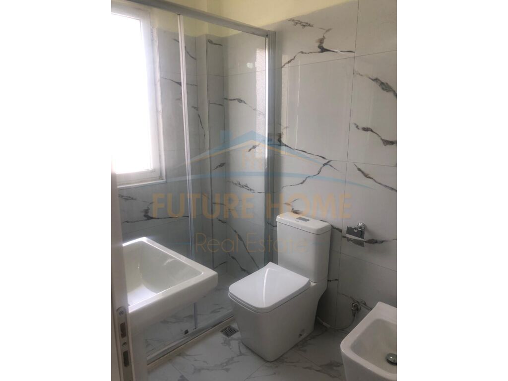 SHITET APARTAMENT 1+1 RRUGA E DIBRES TIRANE