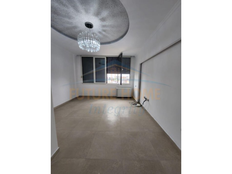 shitet apartament Kati 10, 140 m² 230.000 € (BRRYLI)