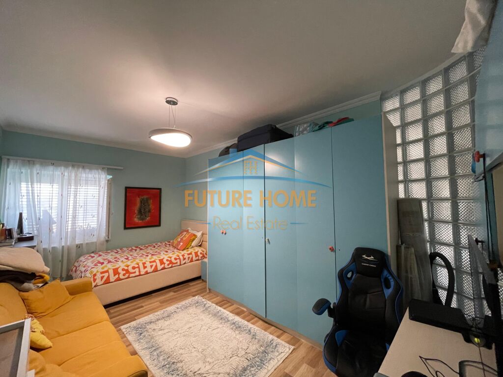 Apartament 2+1+2 ne shitje tek Kopshti Botanik