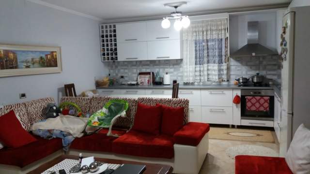 Elbasan, shitet shtepi 312 m² 22.000.000 Leke