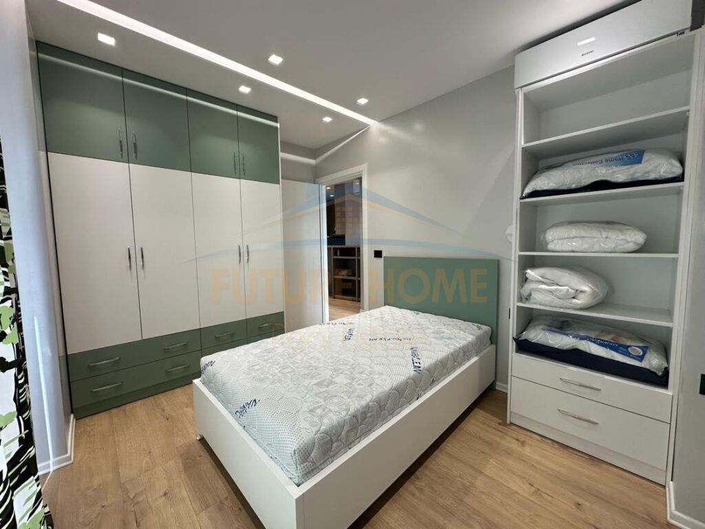 Qera, Apartament 2+1+2, Unaza e Re.
