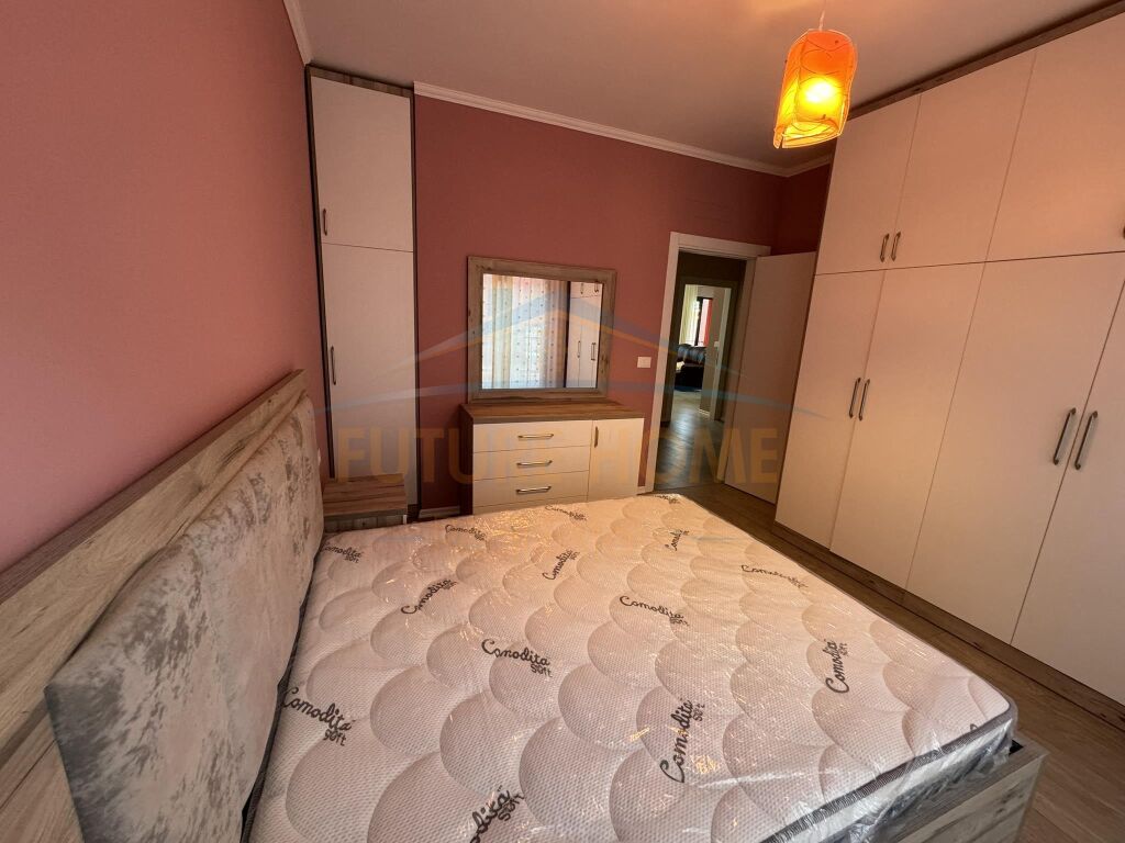 Qera, Apartament 1+1, Kodra e Diellit, Tiranë.
