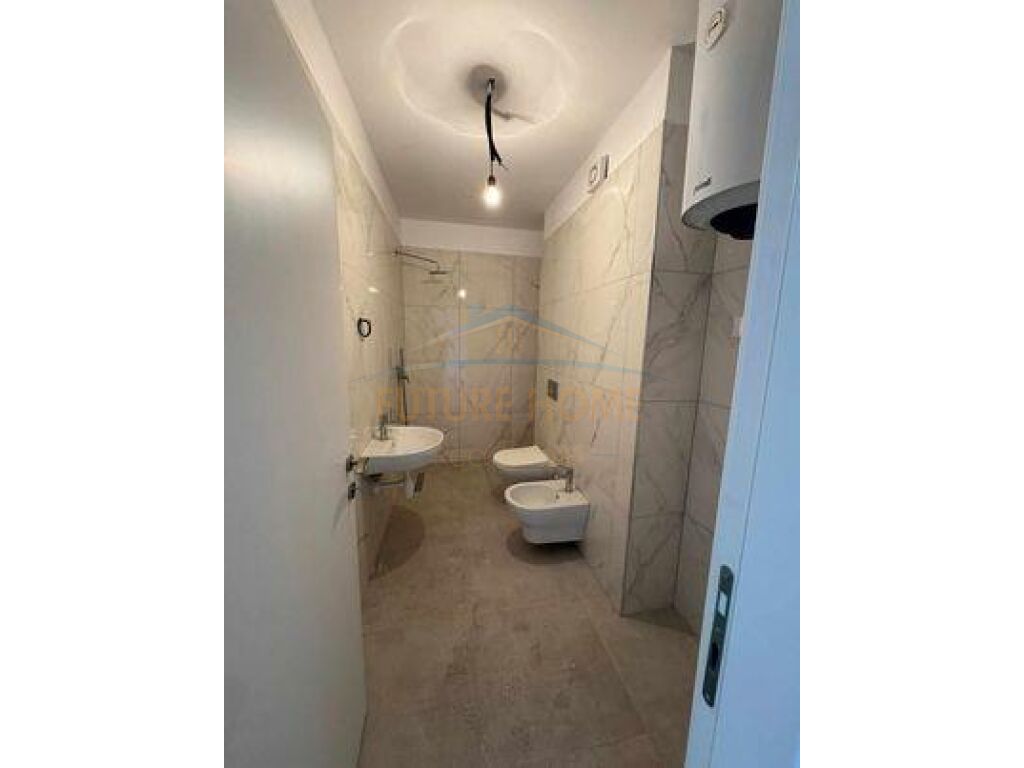 Qera, Apartament 1+1, Rruga Kongresi i Manastirit,  Tirane. AREA38141
