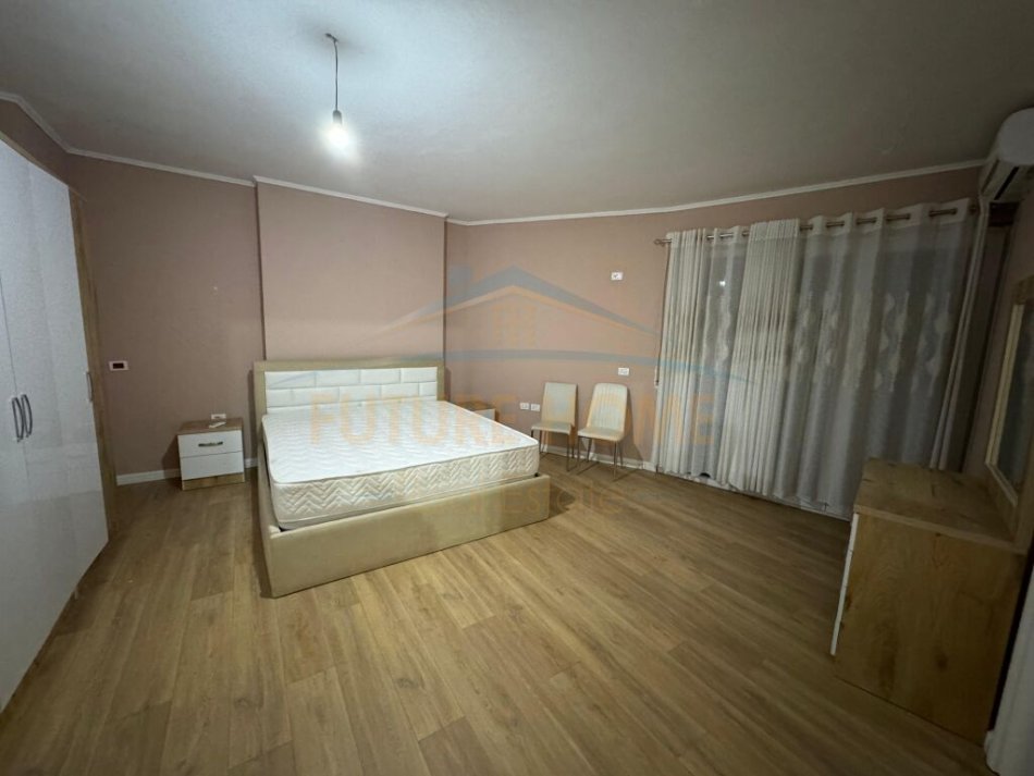 Tirane, shitet apartament 3+1 Kati 1, 75 m² 252.000 € (Kopshti Zoologjik)