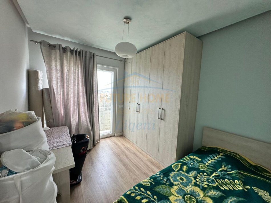 Tirane, shitet apartament 2+1+Aneks+Ballkon Kati 4, 128 m² 275.000 € (Kopeshti Botanik)