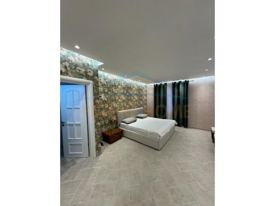 Durres, shitet apartament 2+1 Kati 2, 133 m² 200.000 € (Vollga, Durres)
