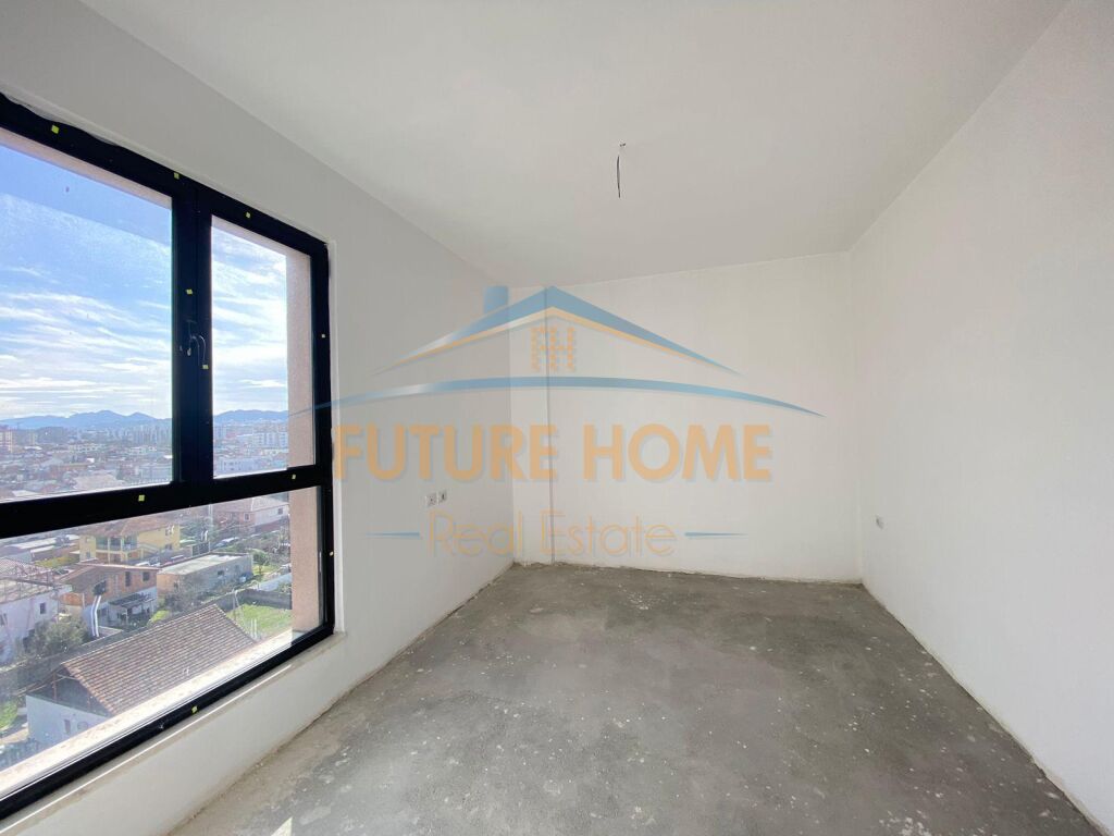 Shitet,Apartament 3+1, Tirana Entry 1, Pranë Casa Italia