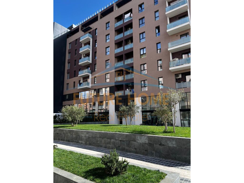 Shitet,Apartament 3+1, Tirana Entry 1, Pranë Casa Italia