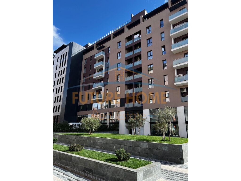 Shitet,Apartament 3+1, Tirana Entry 1, Pranë Casa Italia
