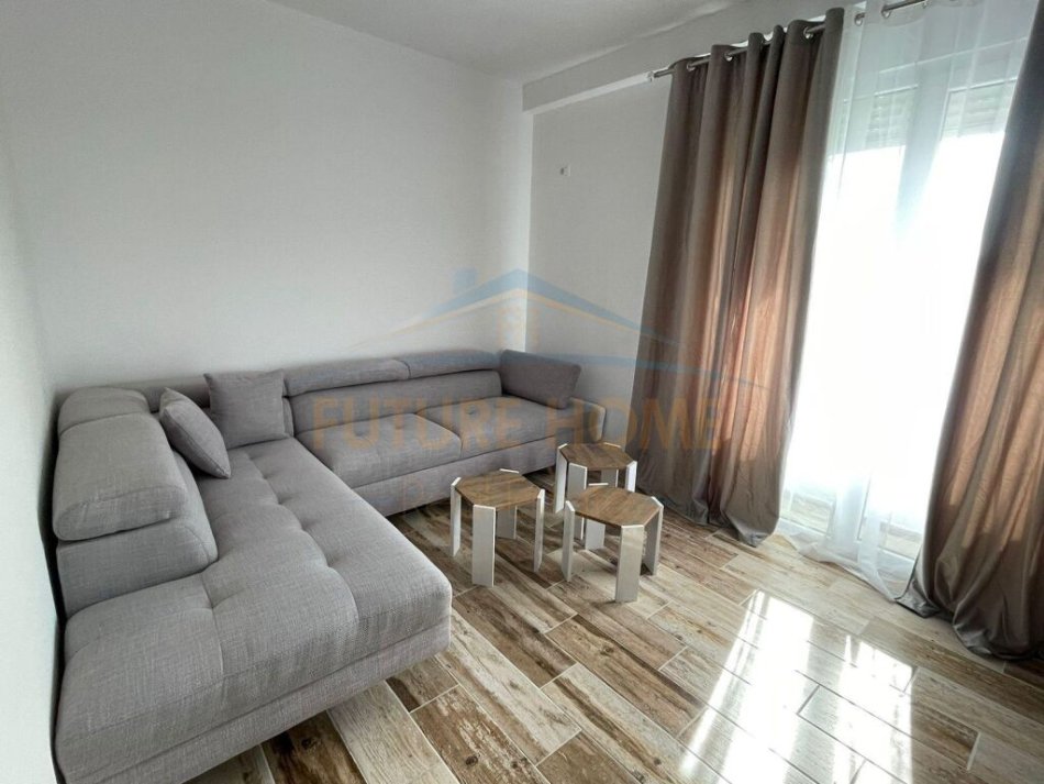 Durres, shitet apartament 2+1 Kati 1, 77 m² 100.000 € (Golem, Durres 100,000 €)