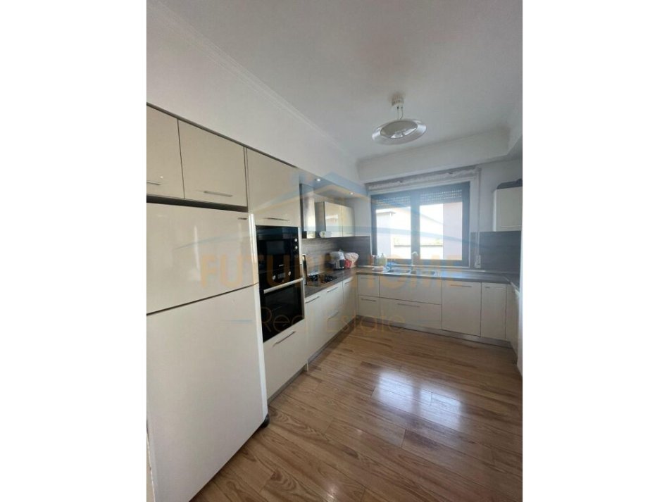 Shitet, Apartament 3+1+3, Kombinat PRO+38530