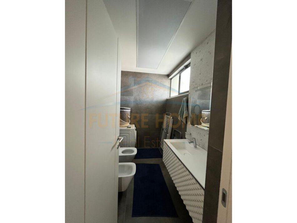 Tirane, shitet apartament duplex 2+1, Kati 8, 96 m² 278,000 € (ISH PARKU)