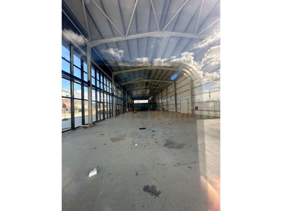 Qera, Kapanon 730 m2+ Toke 2000 m2, Laknas,Tiranë. 4000 EURO