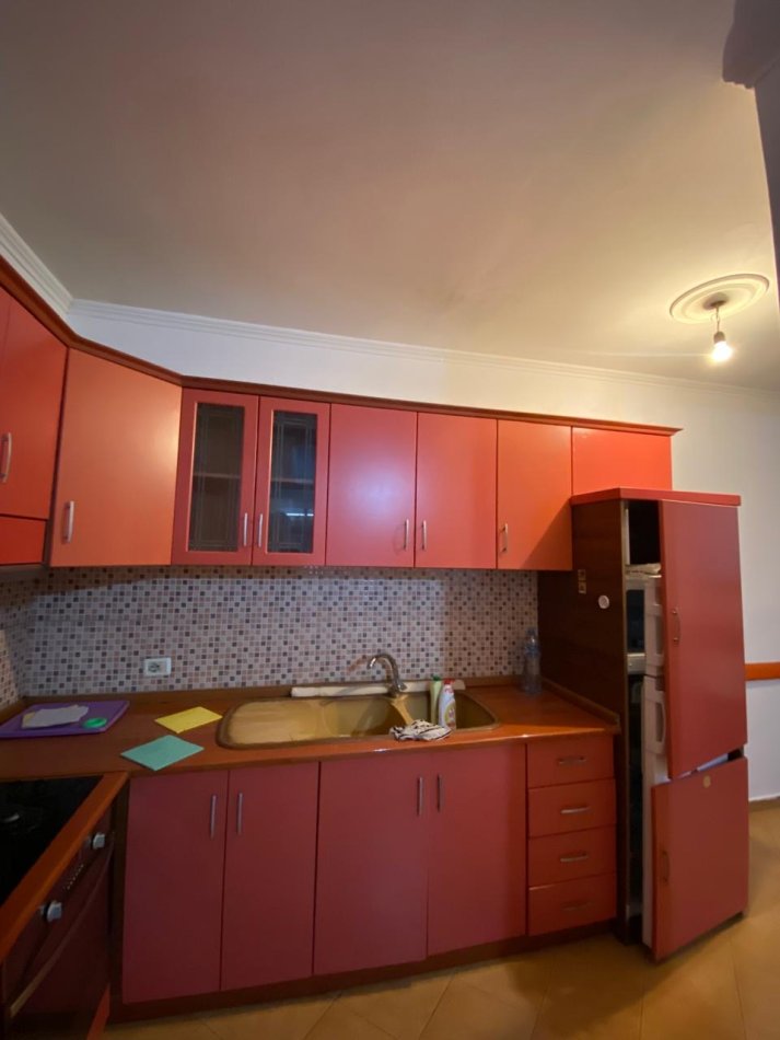Tirane, shitet 2+1+Ballkon Kati 7, 95 m² 115.000 € (Yzberisht)