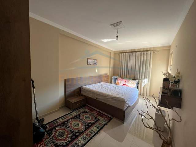 Tirane, jepet me qera apartament 2+1+BLK Kati 6, 90 m² 450 Euro (Teodor Keko)
