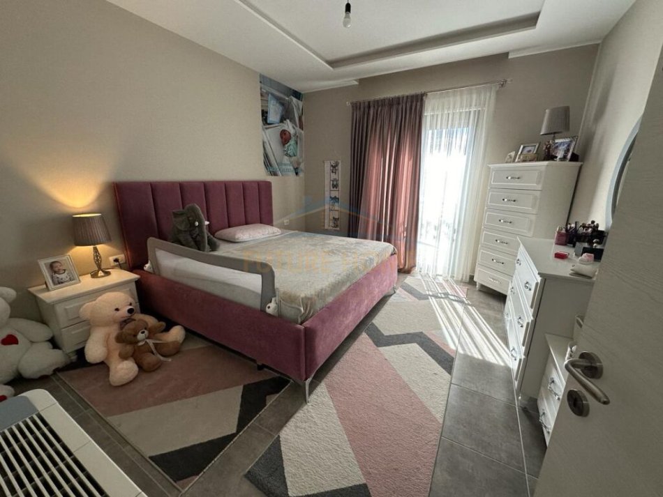 Tirane, shes apartament 2+1+Aneks+Ballkon Kati 6, 117 m² 220.000 € (UNAZA E RE GREEN CITY)
