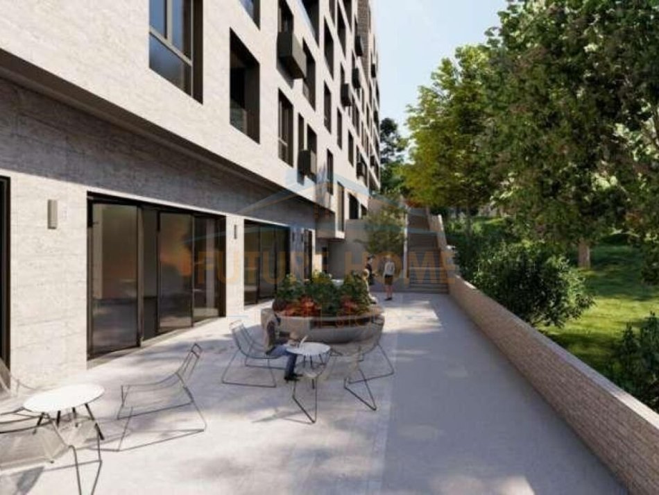 Shitet, Apartament 2+1+2,Liqeni i Thate PRO+40298