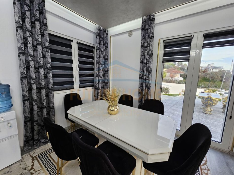 Durres, shitet Vile 2 Katshe , 530 m² 730.000 € (Golem , Durres.)