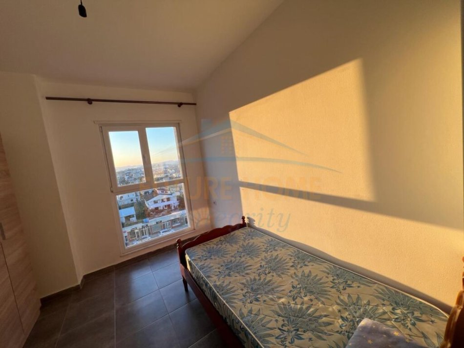 Qera, Apartament 2+1+Post Parkimi, Kompleksi Univers City, Tiranë.