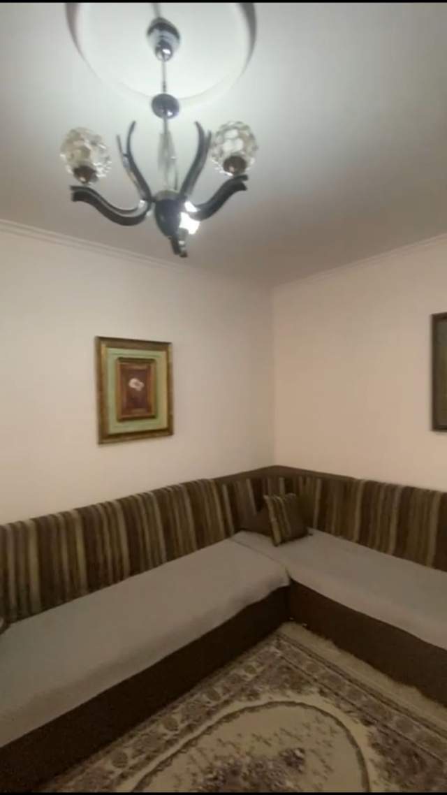 Tirane, jepet me qera apartament 2+1 Kati 2, 102 m² 350 Euro (Xhamlik)