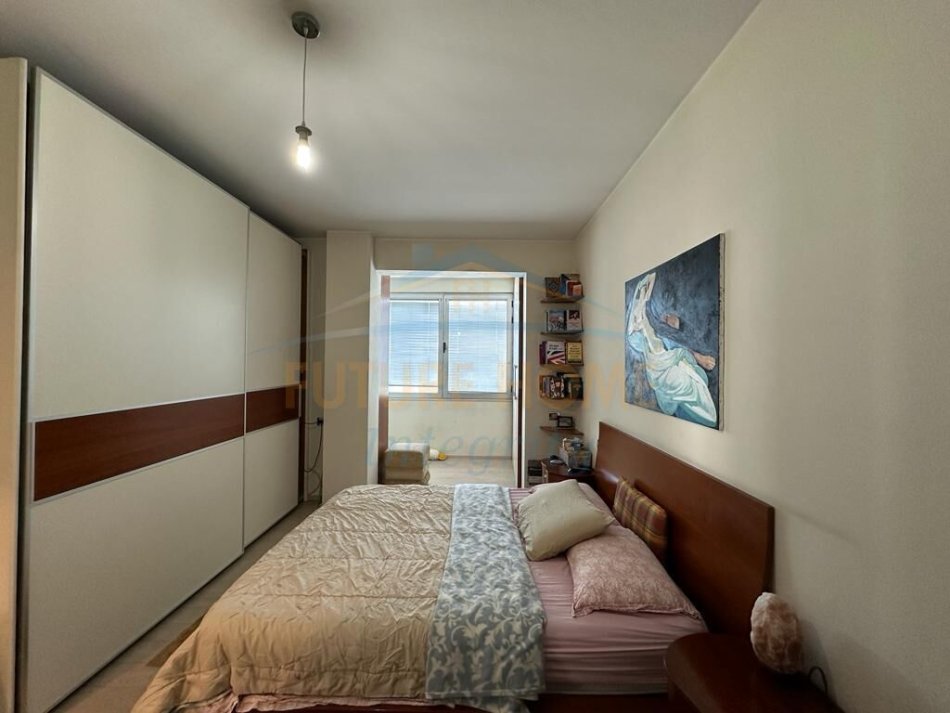 Tirane, shitet apartament 2+1 Kati 11, 134 m² 336.000 € (Bulevardi Zogu I)