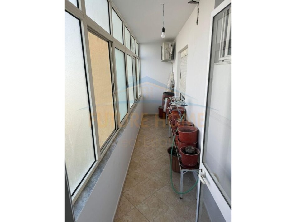 Qera, Apartament 2+1+2, Ish Urt, Durres