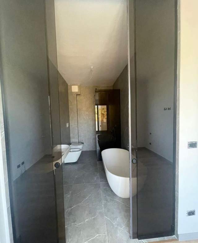 Tirane, shes apartament 2+1+A+BLK Kati 2, 118 m² 254.000 Euro (Teg)