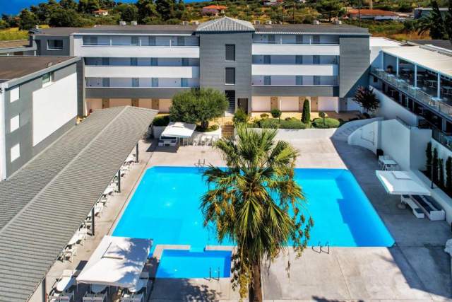 Greqi Shitet Hotel me 4* me 133 dhoma.