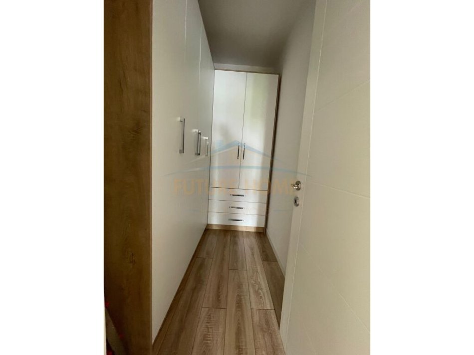 Tirane, jepet me qera apartament 1+1+Ballkon Kati 3, 73 m² 550 € (Rezidenca Kodra e Diellit 1)