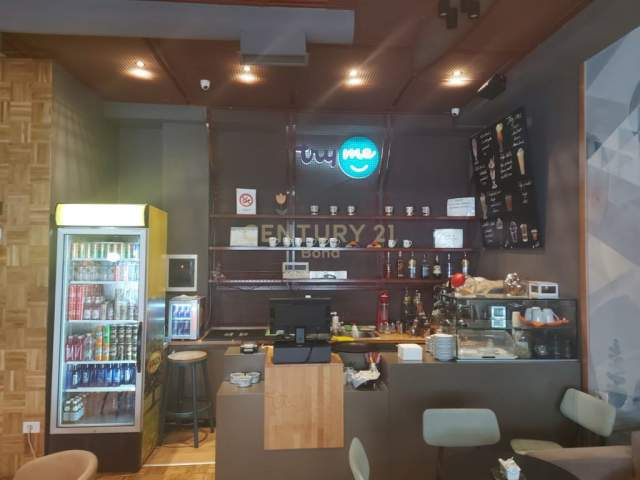 Tirane, shes ambjent biznesi Kati 0, 40 m² (Fakulteti Juridik)