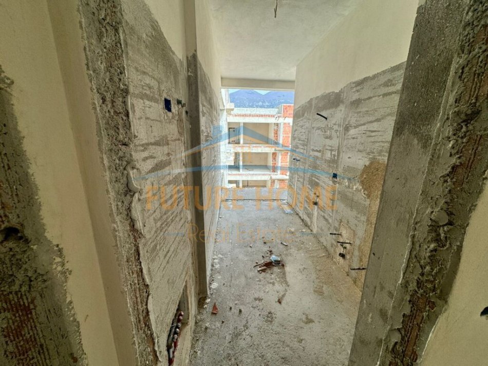 Tirane, shitet apartament 2+1+Ballkon Kati 6, 101 m² 137.000 € (Porcelan)