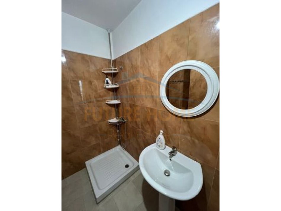 Qera,Apartament 2+1,Kompleksi"Fratari",Unaza e Re
400 €