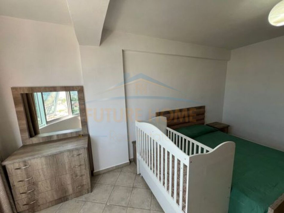 Qera,Apartament 2+1,Kompleksi"Fratari",Unaza e Re
400 €