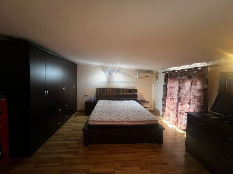 Qera, Duplex 2+1, Laprakë.
500 €