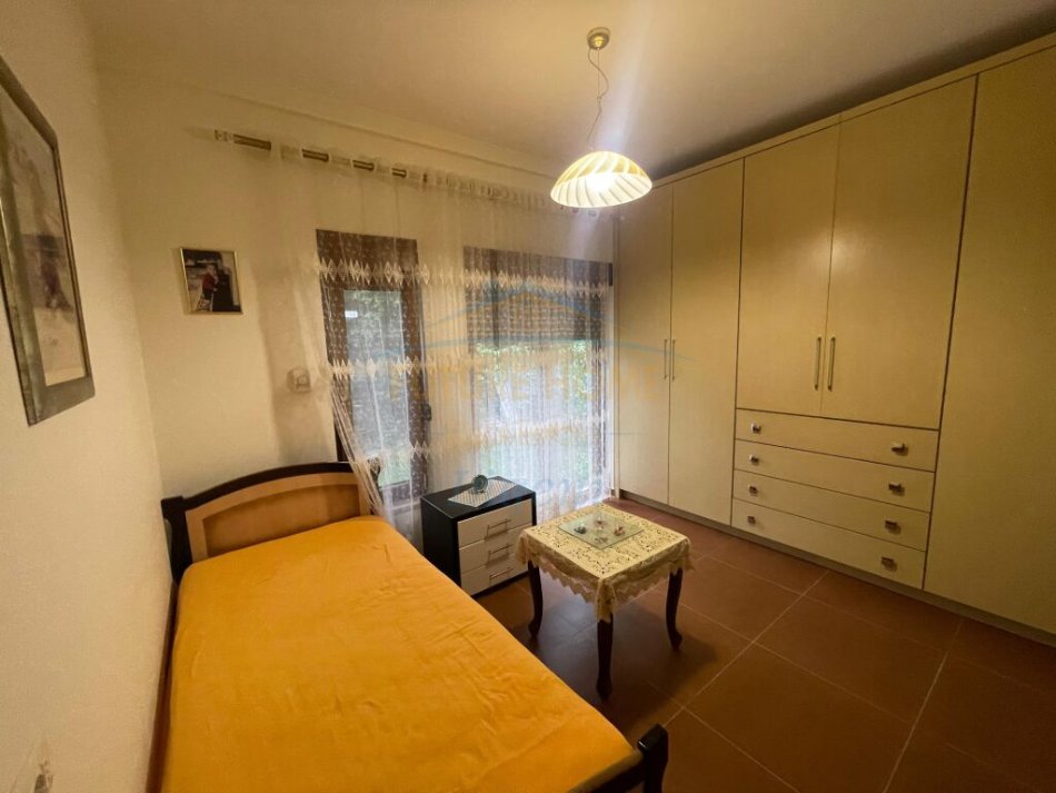 Qera, Vilë, Residenca Colombo , TEG, Tirane.
1,700 €