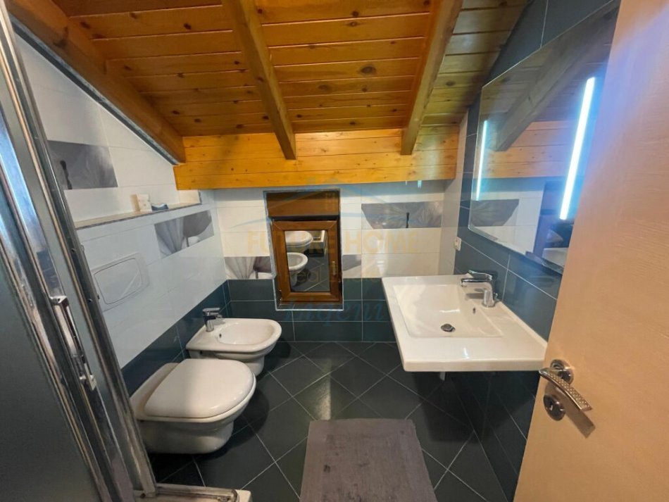Qera, Vilë, Residenca Colombo , TEG, Tirane.
1,700 €