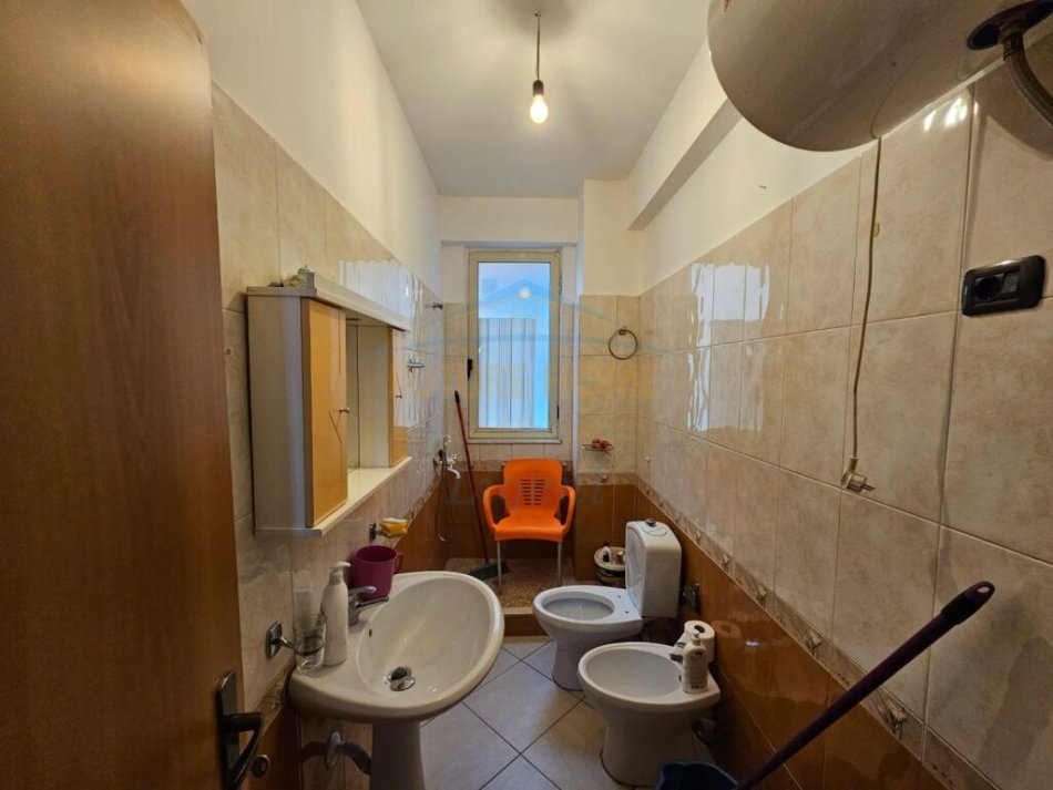 Qera, Apartament 2+1, Liqeni I Thate, Tirane