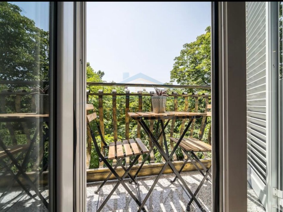 Qera, Apartament 1+1, Bllok, Tiranë