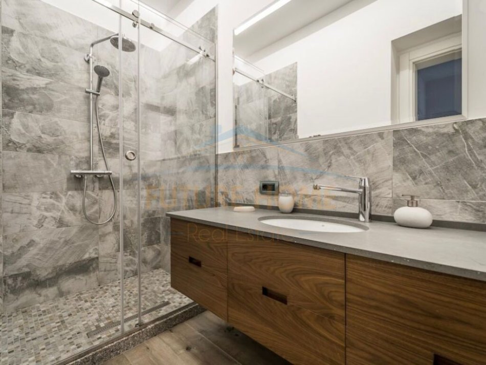 Qera, Apartament 1+1, Bllok, Tiranë